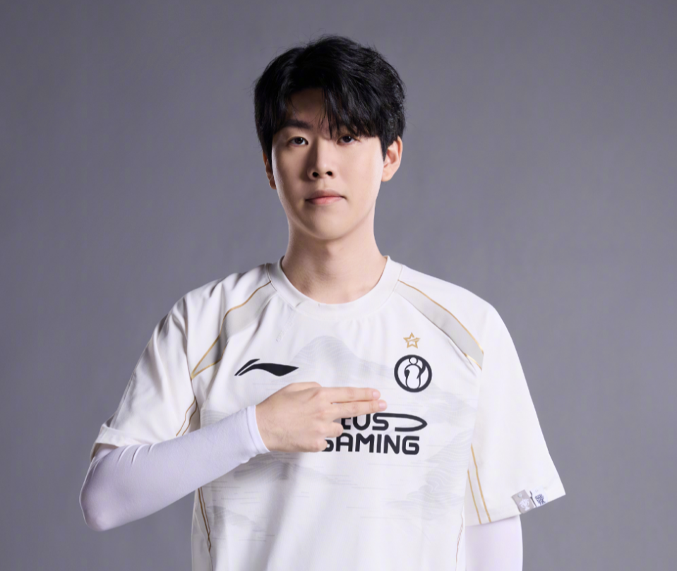 在开赛前就 在开赛前就