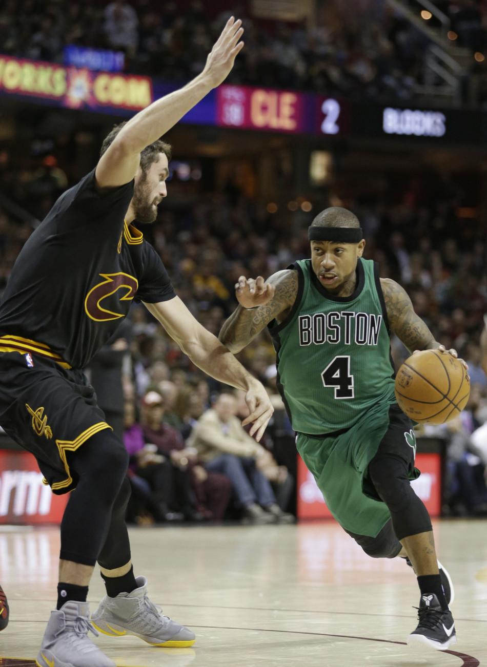 占据了有利 占据了有利